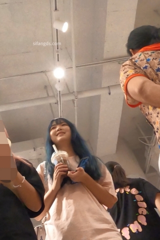 kc1561（空城原创）超短牛仔裙可爱小姐姐，粉N夹翅膀包裹肥臀