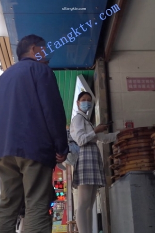 kc302（空城原创）丝袜CD两部，JK白丝少女和花长裙薄丝少妇