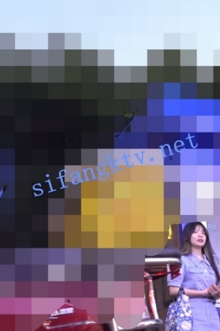 kc528（空城原创）透气网纱靴子牛仔裙妹子逛夜市，米白色NN