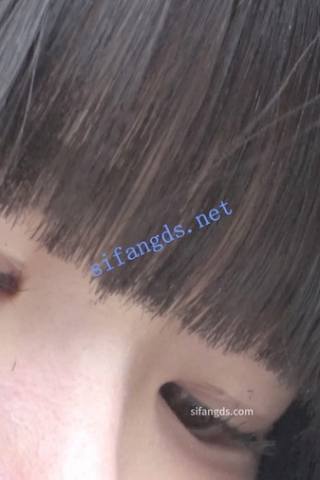 【日产精选】003两位jk小姐姐路边跳舞。弯腰露出蕾丝内