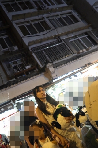 kc1307（空城原创）碎花连衣长裙美少妇，微透白N包裹肉臀