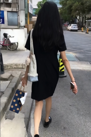 TK245-制服妹子薄丝纸尿裤开闪