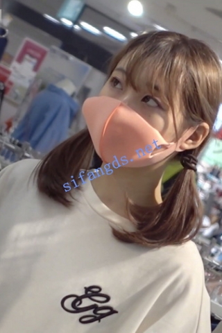 【日产精选】073美女透明内衣露乳头极品丁字40分钟电影