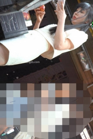 kc1446（空城原创）白裙美艳性感小骚妇，透明白N夹护垫前C黑森林